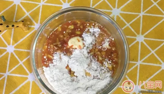 寶寶黃金營養(yǎng)早餐 玉米胡蘿卜雞蛋餅 寶寶黃金營養(yǎng)早餐 玉米胡蘿卜雞蛋餅