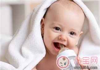 夏季寶寶不愛喝水怎么辦 如何正確喝水呢
