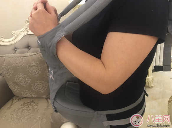 腰凳到底有沒有用 賈靜雯同款ERGObaby腰凳全面測評