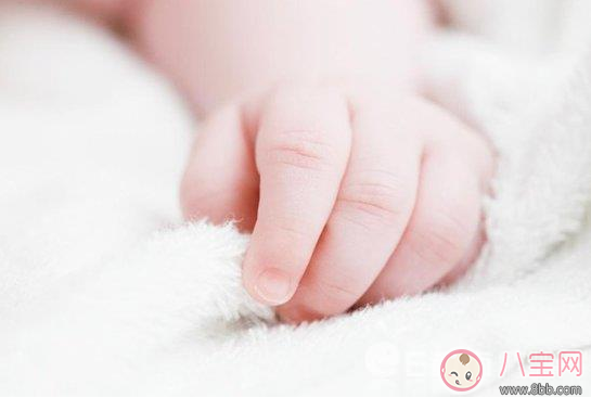 七月大寶寶有倒刺 生活細節要注意 七月大寶寶有倒刺 生活細節要注意