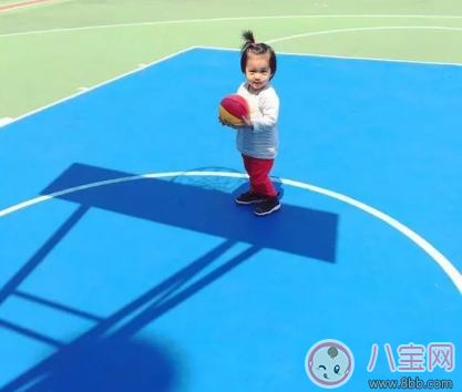 跟咘咘一起做早教運動 正確的早教運動的時間與方法