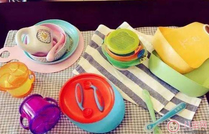 為什么要選專門的兒童餐具，給寶寶挑選餐具時要注意什么