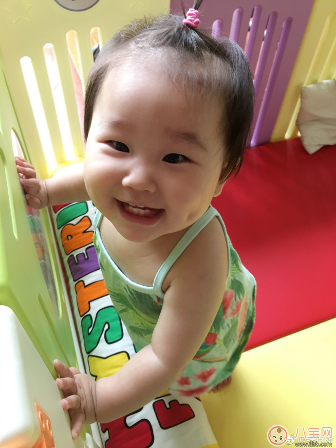 趙文卓女兒打疫苗只哭了一下 孩子打疫苗需要準備什么 趙文卓女兒打疫苗只哭了一下 孩子打疫苗需要準備什么