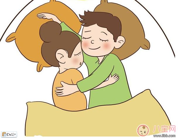 懷孕之后夫妻之間應(yīng)該怎么睡 懷孕夫妻睡姿推薦 懷孕之后夫妻之間應(yīng)該怎么睡 懷孕夫妻睡姿推薦