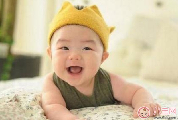 2017年雞寶寶取名禁忌 雞寶寶取名宜用字(男寶寶女寶寶)