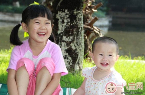 養一個孩子好還是兩個孩子好 養一個孩子和兩個孩子的區別