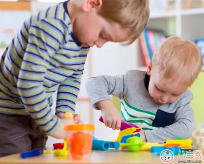 從孩子喜歡的玩具看孩子性格特點 從孩子喜歡的玩具看孩子性格特點