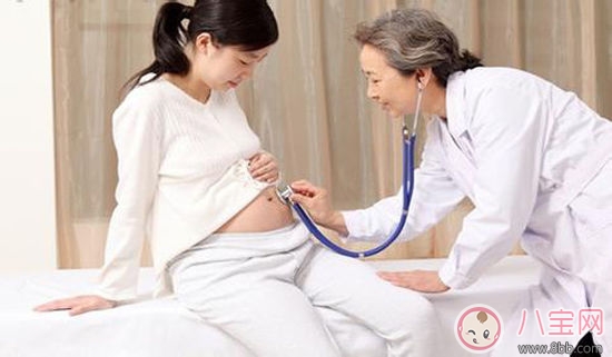 睡姿不對會引起胎位不正 胎位不正注意事項