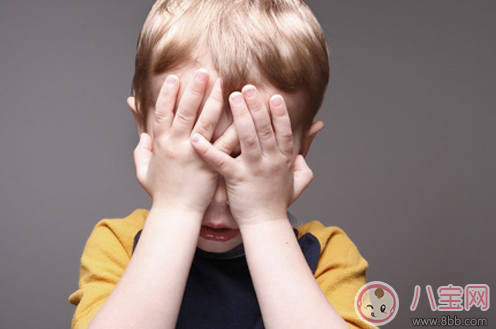 寶寶認(rèn)生不要媽媽是笨嗎 為什么孩子會認(rèn)生 寶寶認(rèn)生不要媽媽是笨嗎 為什么孩子會認(rèn)生