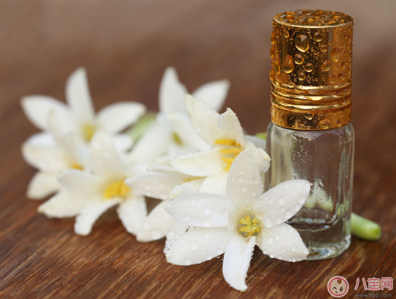 懷孕用精油好嗎 哪些精油懷孕不能用 懷孕用精油好嗎 哪些精油懷孕不能用