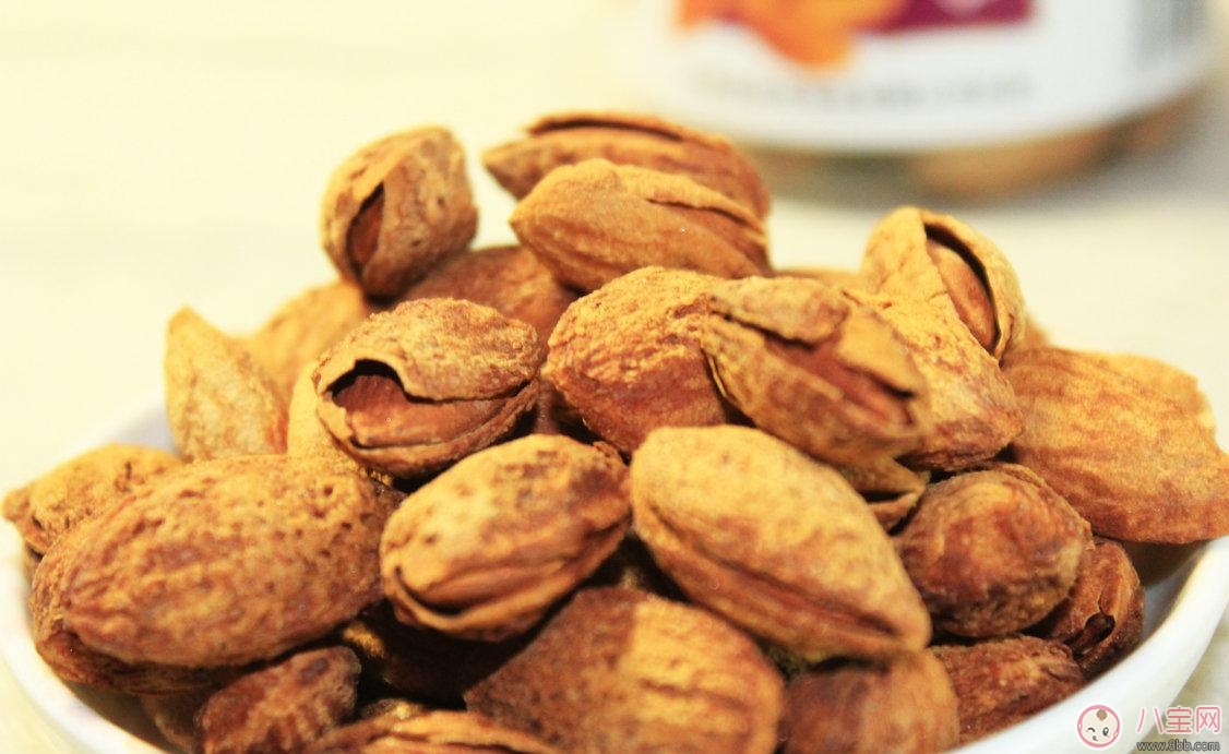 孕期吃杏仁好處多 吃杏仁要注意 孕期吃杏仁好處多 吃杏仁要注意