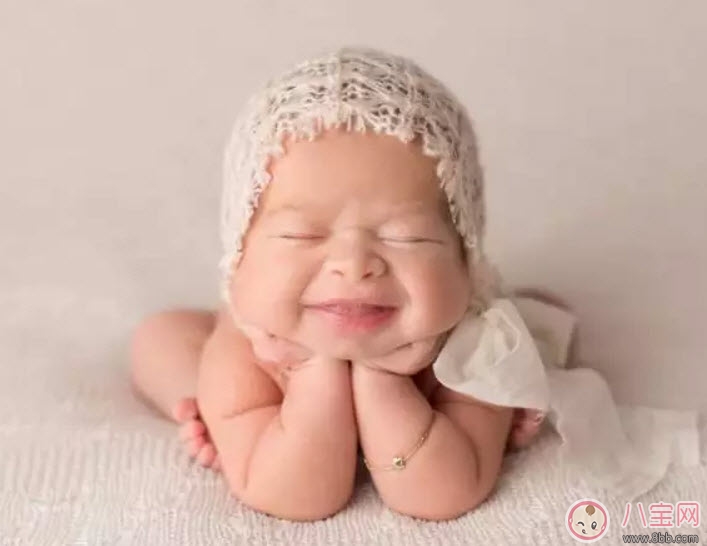 寶寶頭發(fā)稀少發(fā)黃怎么辦 寶寶頭發(fā)長(zhǎng)的慢是什么原因