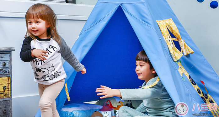 怎么在家里給寶寶搭一個(gè)游樂場(chǎng)