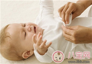 寶寶穿衣學問大 挑選衣物要謹慎