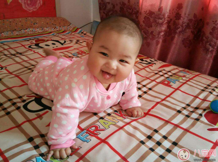 如何教會孩子爬行 孩子爬行怎么教