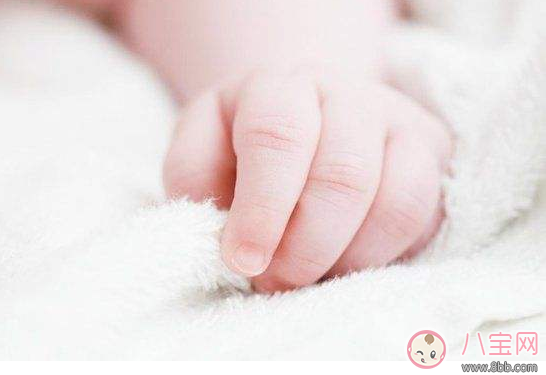 孩子手上長倒刺 寶媽應該這么做 孩子手上長倒刺 寶媽應該這么做