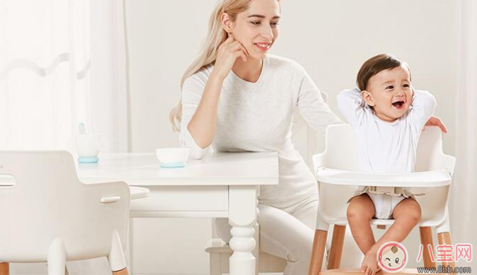 父母怎么和1-3歲小孩子交流 父母怎么和1-3歲小孩子交流