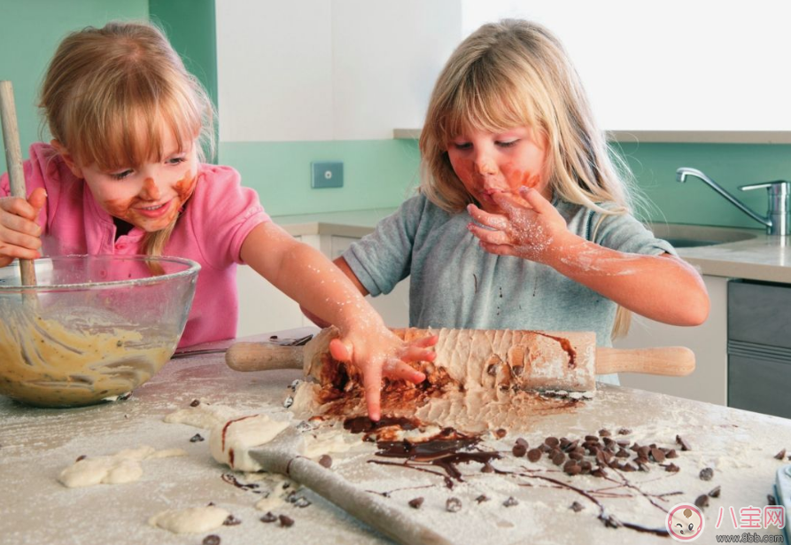 你這樣對孩子簡直是害了他 怎么寵孩子才是寵對了 你這樣對孩子簡直是害了他 怎么寵孩子才是寵對了