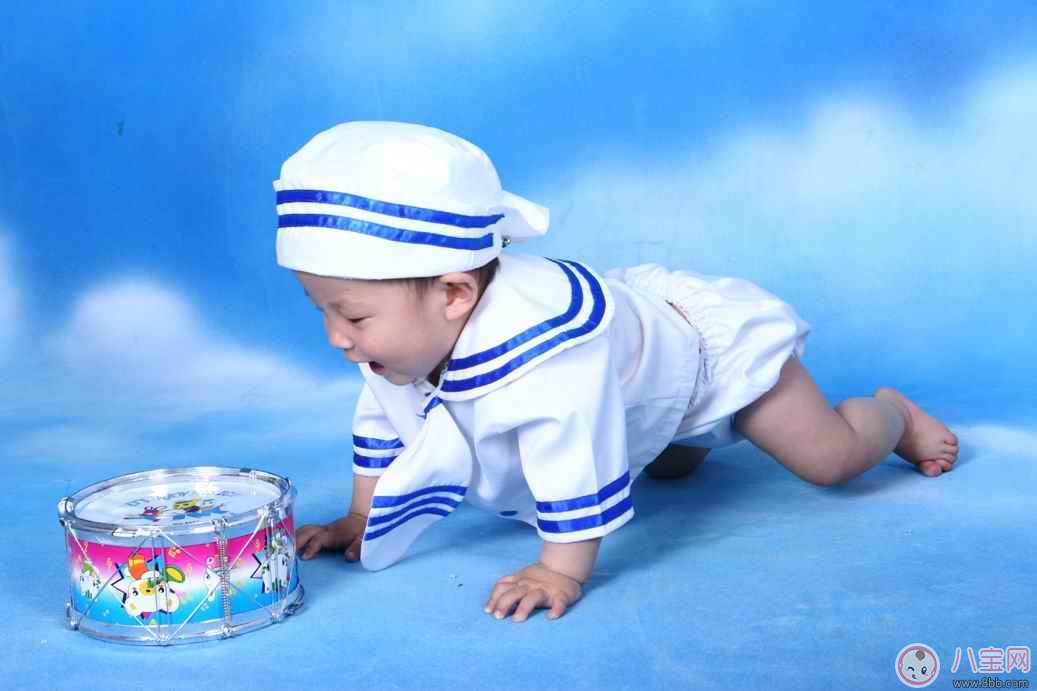 嬰幼兒爬行期 發展感知能力 嬰幼兒爬行期 發展感知能力
