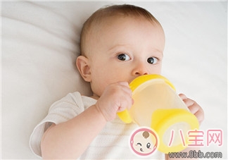 怎么喝水更健康  寶寶喝水常犯錯(cuò)誤