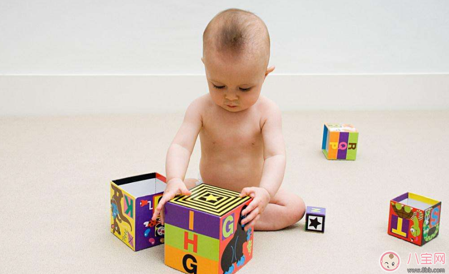 常摸這兩個地方可以讓孩子更聰明 孩子變聰明的方法推薦