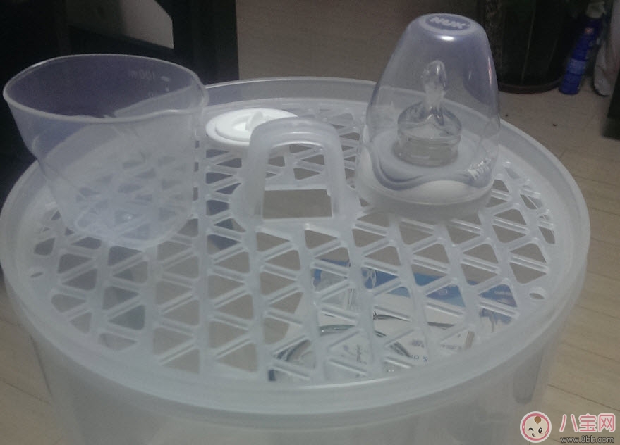 小白熊奶瓶消毒器怎么樣 小白熊嬰兒奶瓶消毒器好用嗎。