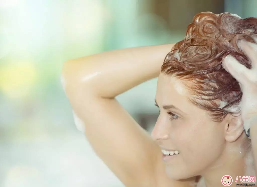 產后掉發嚴重怎么辦  產后掉發如何正確預防