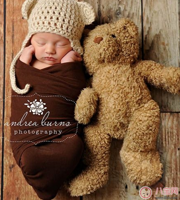 育兒中的兩個錯誤 曬太陽補鈣喝果汁補充維生素 育兒中的兩個錯誤 曬太陽補鈣喝果汁補充維生素