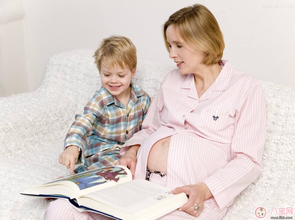 孕期如何胎教 音樂交流觸摸法