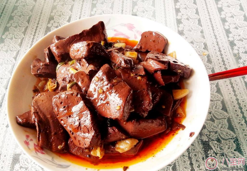 缺鐵來塊豬血 準媽媽怎么吃豬血好