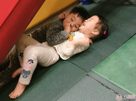 孩子的這些行為其實是在宣泄 別把孩子的咬人和打人不當回事