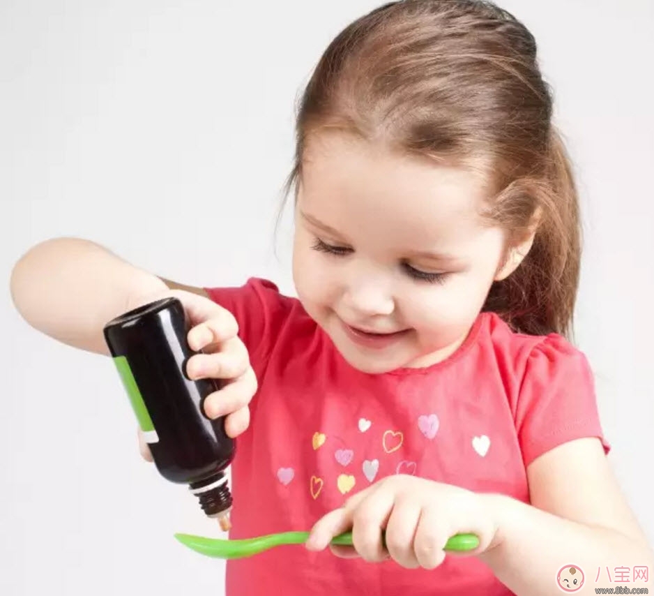 寶寶哪些藥不能用開(kāi)水泡 寶寶哪些藥不能空腹喝 寶寶哪些藥不能用開(kāi)水泡 寶寶哪些藥不能空腹喝