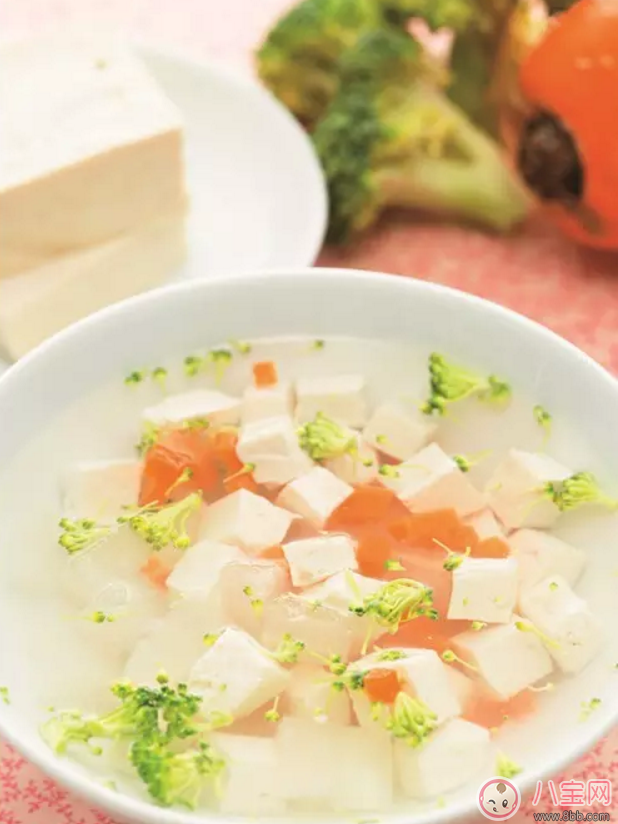 1歲寶寶食譜 該給TA吃點特別的食物了 1歲寶寶食譜 該給TA吃點特別的食物了