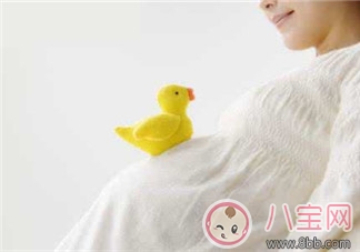 秋季孕期穿衣搭配 穿出孕期美麗舒適