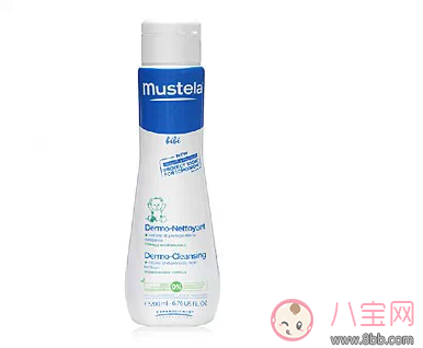 孩子到處爬爬爬身上臟 寶寶洗澡用沐浴露選擇方法 孩子到處爬爬爬身上臟 寶寶洗澡用沐浴露選擇方法