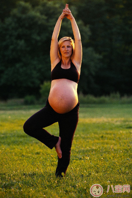 懷孕做瑜伽生孩子居然超輕松 孕婦瑜伽怎么做好