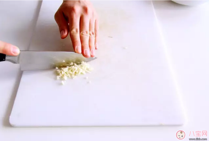 補充葉酸又能預防孕期便秘 干了這碗橙香胡蘿卜濃湯 補充葉酸又能預防孕期便秘 干了這碗橙香胡蘿卜濃湯