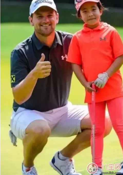 劉國梁教女兒高爾夫獲世界亞軍！父母如何成為孩子的榜樣