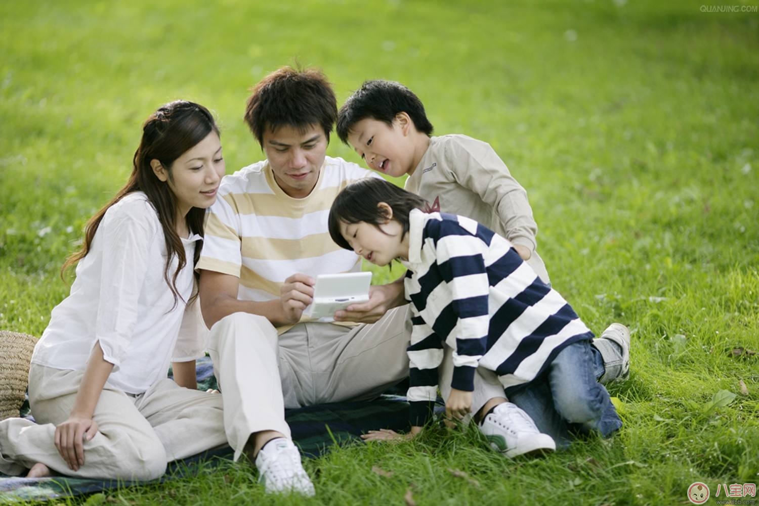 劉國梁教女兒高爾夫獲世界亞軍！父母如何成為孩子的榜樣