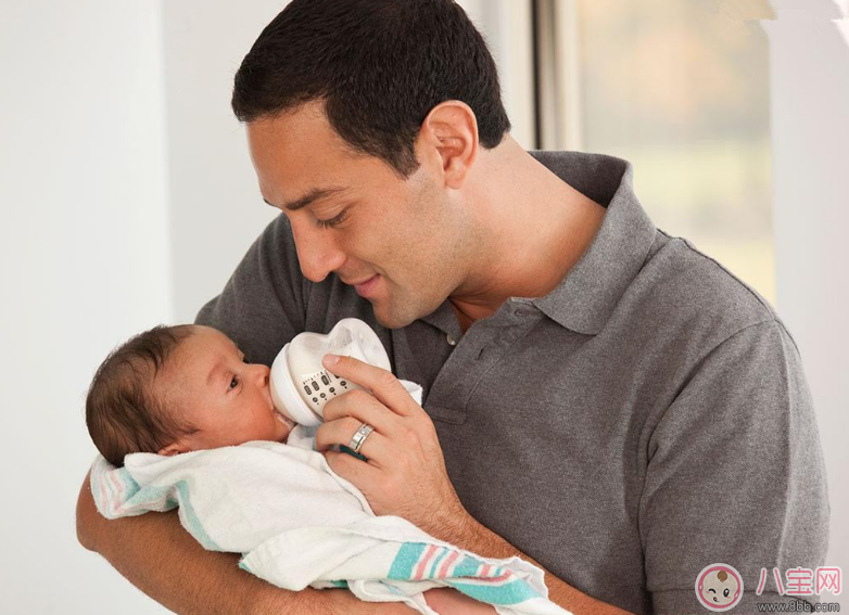 爸爸會得產(chǎn)后抑郁癥 爸爸得了產(chǎn)后抑郁癥怎么辦