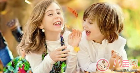 男女孩怎么養比較好 真的要遵從男孩窮養女孩富養嗎