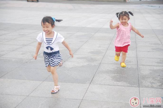 哪些因素會影響孩子長高 孩子長高吃什么好 哪些因素會影響孩子長高 孩子長高吃什么好