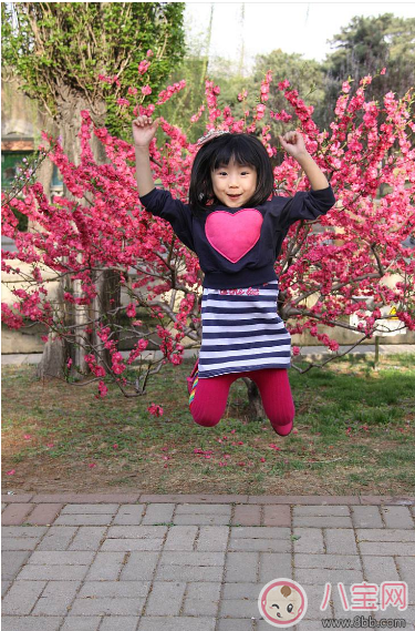 哪些因素會影響孩子長高 孩子長高吃什么好 哪些因素會影響孩子長高 孩子長高吃什么好