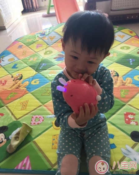 阿李羅火火兔智能早教機怎么樣 阿李羅火火兔早教機測評