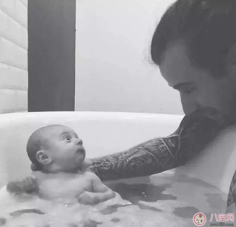 爸爸帶與媽媽帶孩子的區別 智商竟然差這么多 爸爸帶與媽媽帶孩子的區別 智商竟然差這么多