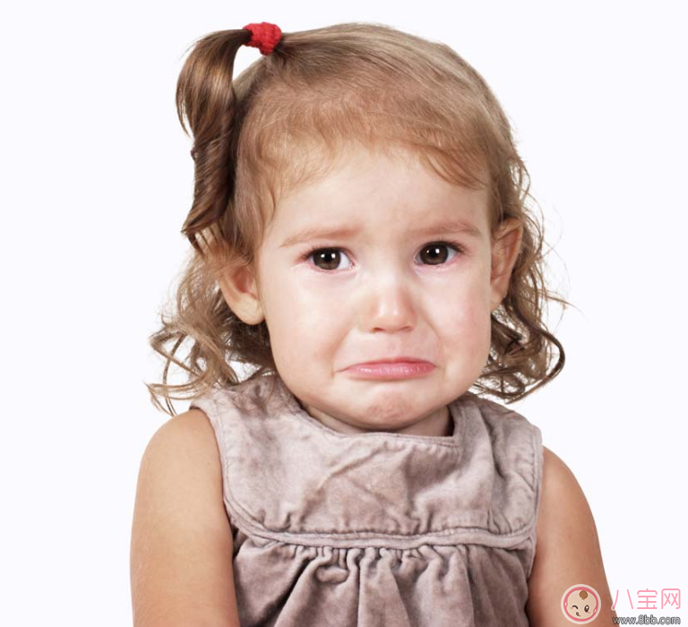 孩子不注意喝水會得腎結石 如何判斷孩子哭泣是和腎結石有關 孩子不注意喝水會得腎結石 如何判斷孩子哭泣是和腎結石有關