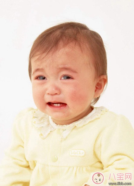 孩子不注意喝水會得腎結石 如何判斷孩子哭泣是和腎結石有關 孩子不注意喝水會得腎結石 如何判斷孩子哭泣是和腎結石有關