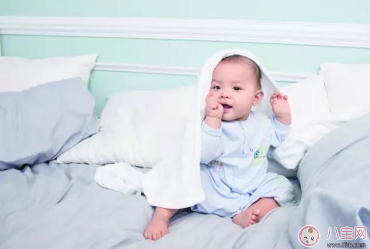 秋季寶寶常見皮膚病如何護理 寶寶皮膚病護理注意事項 秋季寶寶常見皮膚病如何護理 寶寶皮膚病護理注意事項