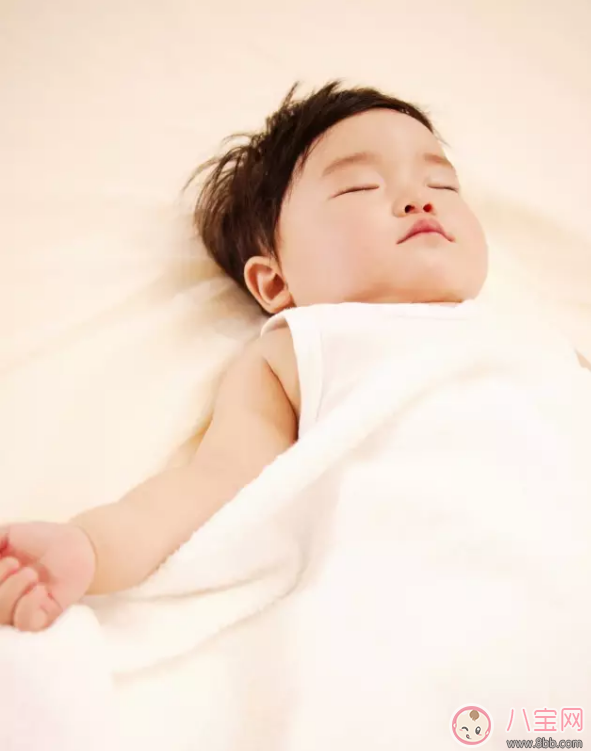 秋季寶寶常見皮膚病如何護理 寶寶皮膚病護理注意事項 秋季寶寶常見皮膚病如何護理 寶寶皮膚病護理注意事項