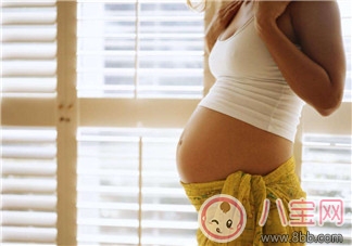 孕期乳房變大如何選擇合適的內衣 如何減少胸部不適